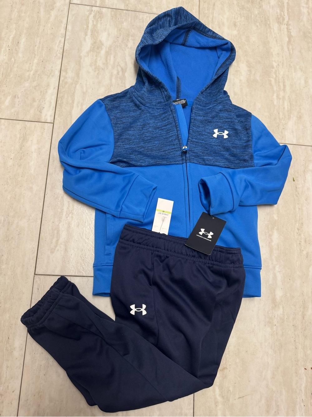 Under ArmourBlue Hoodie Pant Set  Size 4T  NWT
